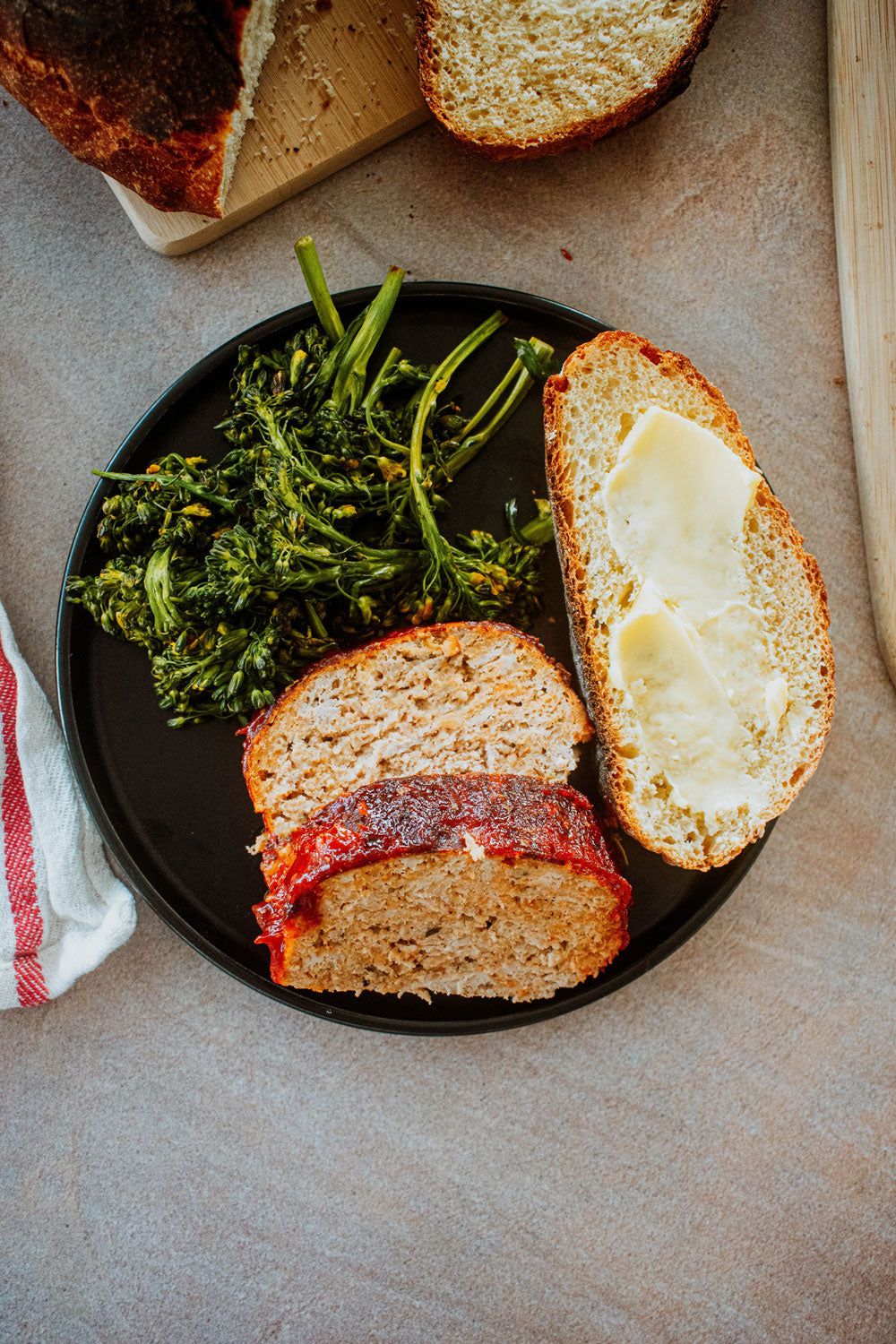 turkey meatloaf with bread and broccolini